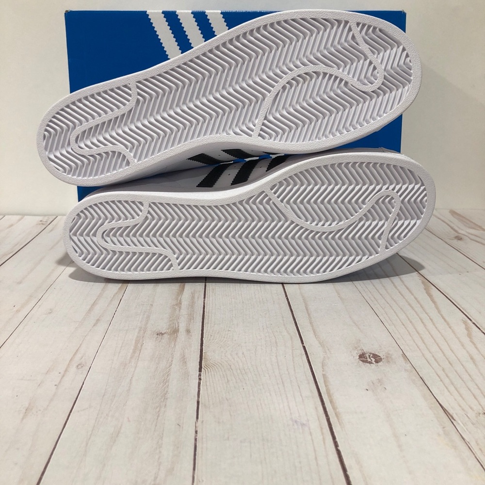 🔴SOLD🔴Adidas SuperStar Stan Smith White/Black - Picture 5 of 13